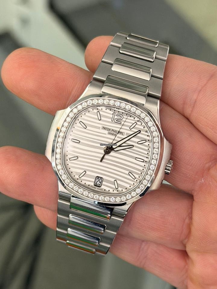 Patek Philippe Nautilus - Image 10