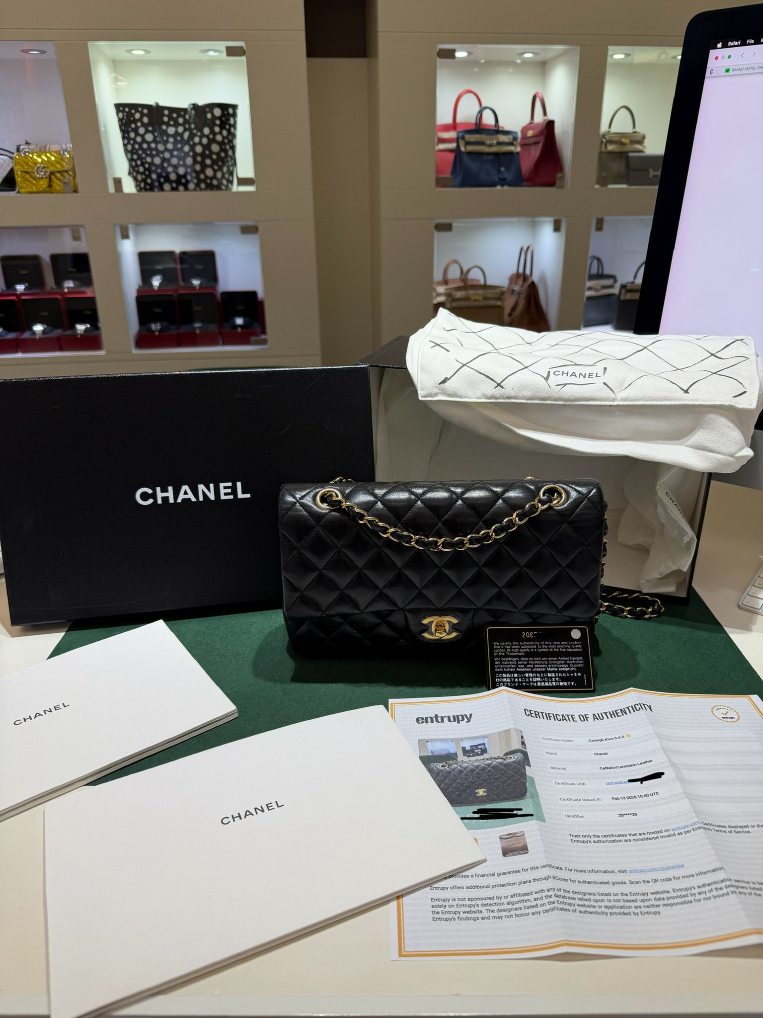 Chanel Classic Double Flap Bag Medium noir nero - Image 2