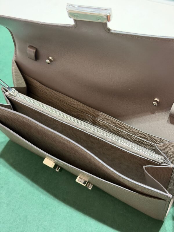 Hermès portefeuille costance to go