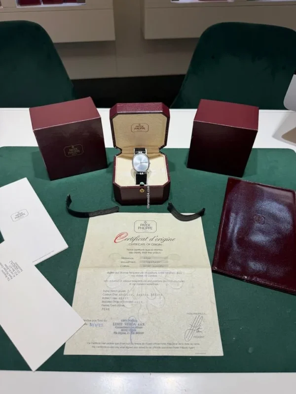 Patek Philippe Ellipse del 1990 full set top condition con documenti e scatola Patek