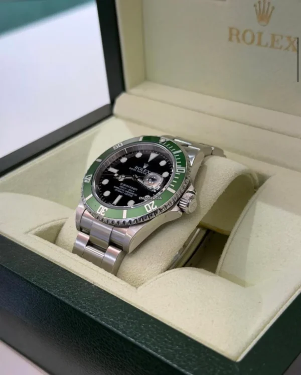 Rolex Submariner Date Kermit del 2010 ghiera verde full set excellent condition con documenti