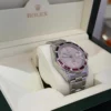 Rolex GMT-Master II del 2011 con zaffiri e diamanti full set top condition con documenti scatola