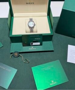 Alternative view of Rolex Datejust 31 NUOVO 2026 quadrante mother of pearl diamond MOP dial jubilee full set