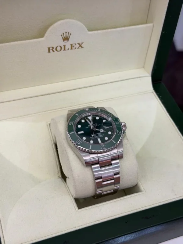 Rolex Submariner Date Hulk del 2013 full set top condition con documenti e scatola Rolex