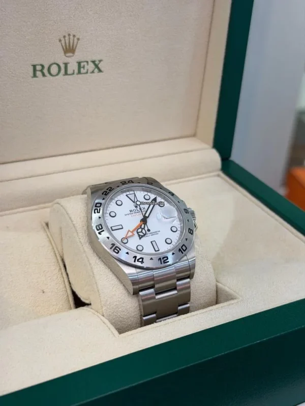 Rolex Explorer II white bianco del 2021 Italia full set top condition con documenti e scatola