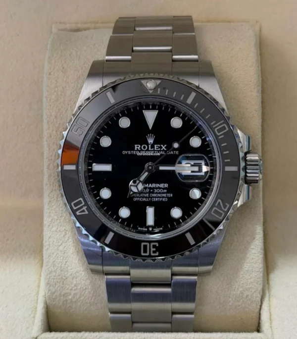 Rolex Submariner Date 41mm del 2020 Italia full set top condition con documenti e scatola Rolex