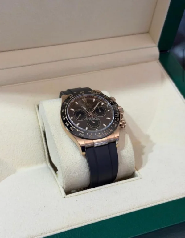 Rolex Daytona Chocolate del 2023 oysterflex oro rosa full set top condition con documenti