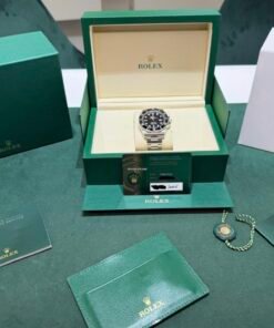 Alternative view of Rolex Submariner Date 41mm NUOVO 2026 Febbraio full set con documenti e scatola Rolex