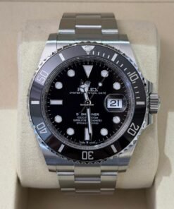 Rolex Submariner Date 41mm NUOVO 2026 Febbraio full set con documenti e scatola Rolex