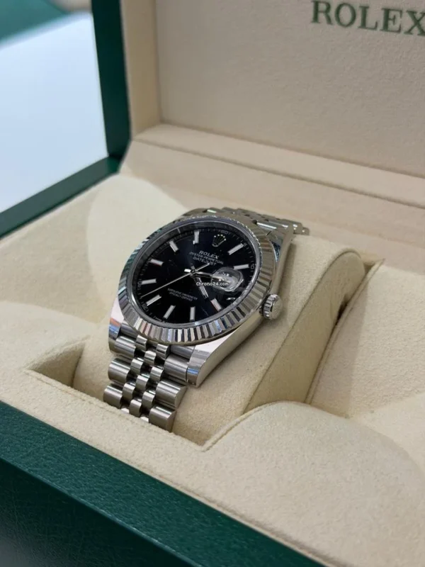 Rolex Datejust 41 41mm nero jubilee del 2019 Italiano full set top condition con documenti scatola