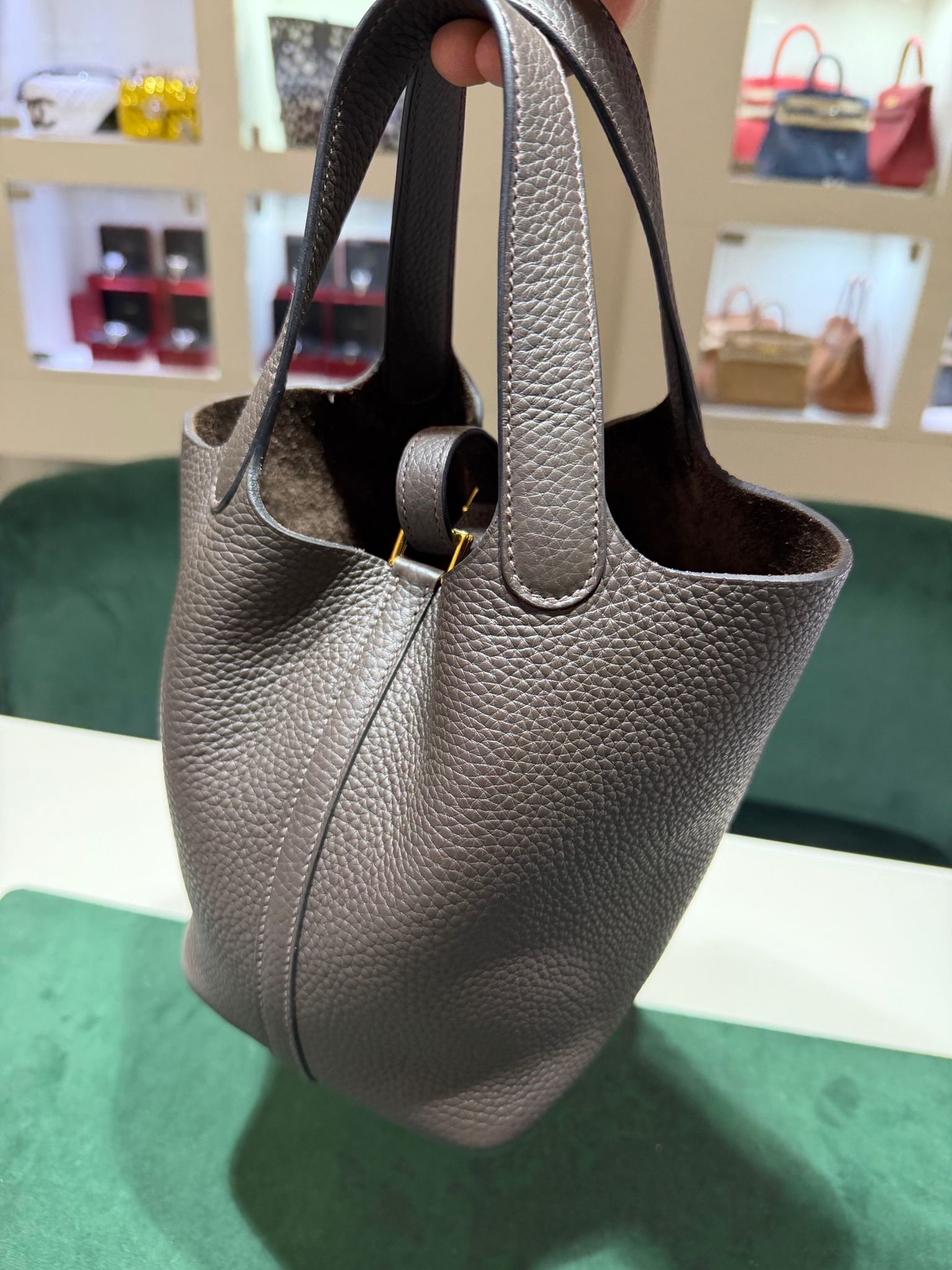 Picotin Lock 18 Taurillon - Image 4