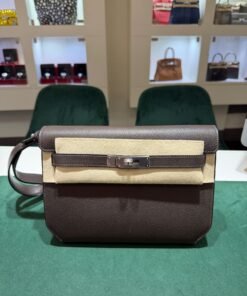 Hermès Kelly Dépêches 25 NUOVA 2026 pellame barenia color ÉBÈNE Ebano cioccolato fondente