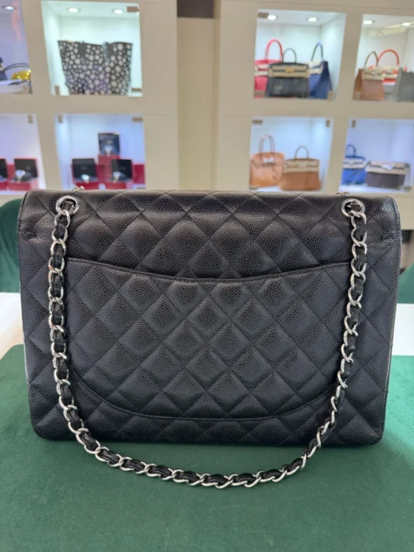 Chanel Classic Flap Jumbo – misura Jumbo 33 modello iconico della linea Classic hardware palladium