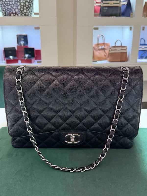 Chanel Classic Flap Jumbo – misura Jumbo 33 modello iconico della linea Classic hardware palladium