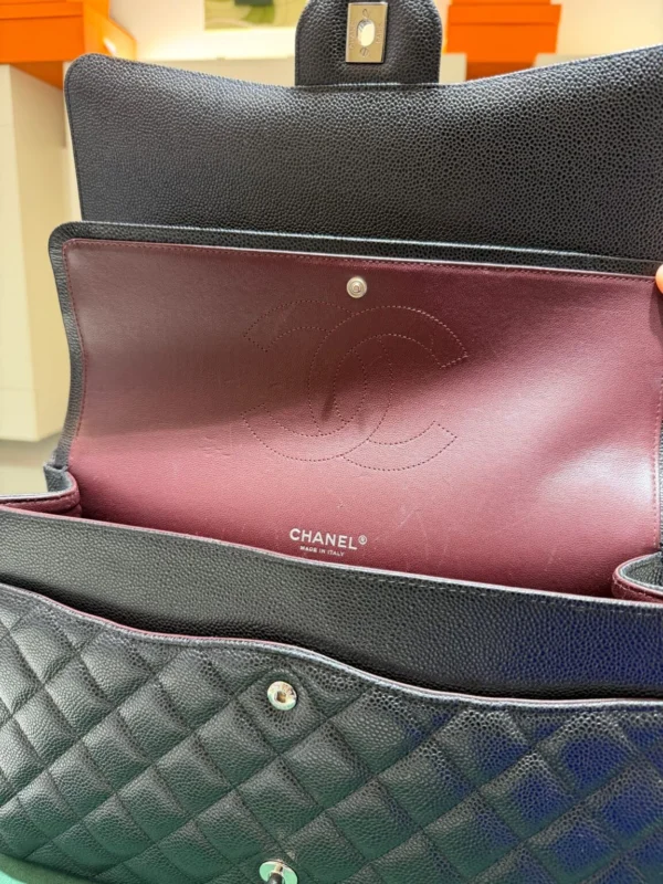 Chanel Classic Flap Jumbo – misura Jumbo 33 modello iconico della linea Classic hardware palladium