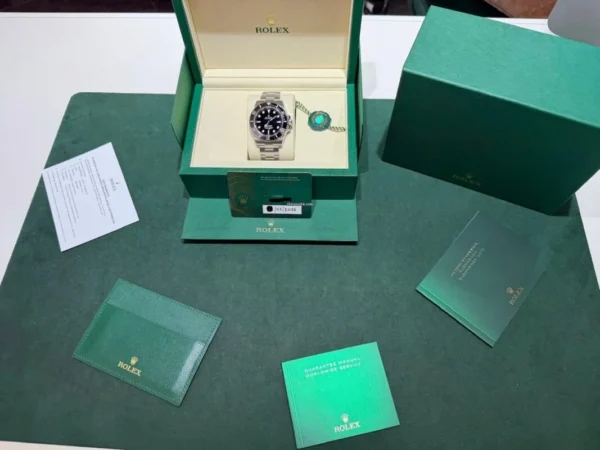 Rolex Submariner (No Date) No-date 41mm NUOVO 2026 full set con documenti e scatola Rolex