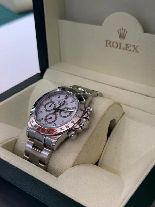 Rolex Daytona Cosmograph bianco white del 2008 full set top condition con documenti e scatola