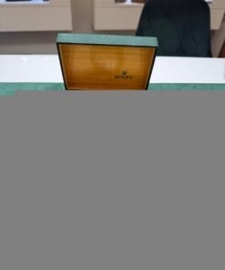 Alternative view of Rolex Oysterdate Precision Oyster Date 34mm quadrante nero top condition con scatola Rolex