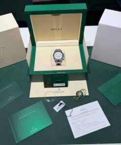 Alternative view of Rolex Daytona ceramica panda bianco del 2023 Italia full set excellent condition con documenti