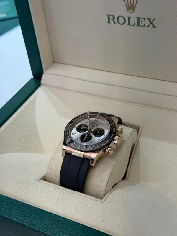 IMG_3856.jpg Rolex Daytona everose sundust del 2023 Italia oysterflex oro rosa full set top condition