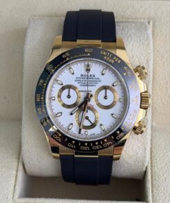 Rolex Daytona Oysterflex oro giallo del 2023 quadrante bianco full set top condition
