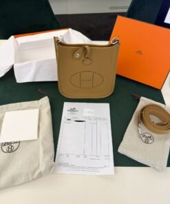 Alternative view of Hermes Evelyne 16 Amazone biscuit camel NUOVA 2025