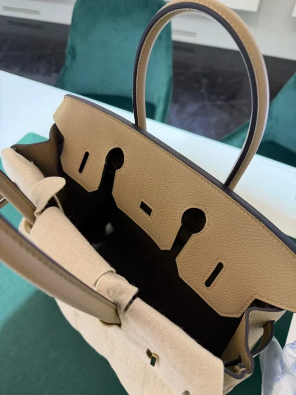 Hermès Birkin 30 retourne veau togo poussiere stampa K Seminuova 2025 Novembre