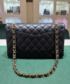 Alternative view of Chanel Classic Double Flap Bag Medium noir nero