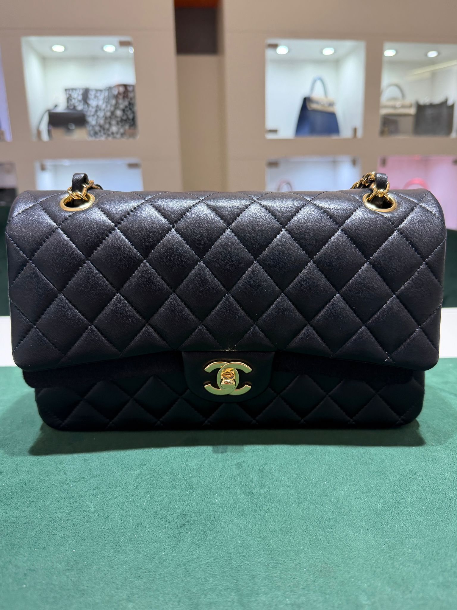 Chanel Classic Double Flap Bag Medium noir nero
