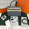 Hermès Kelly 28 sellier veau pellame epsom NUOVA 2026 seriale G color vert amande con hardware palladio