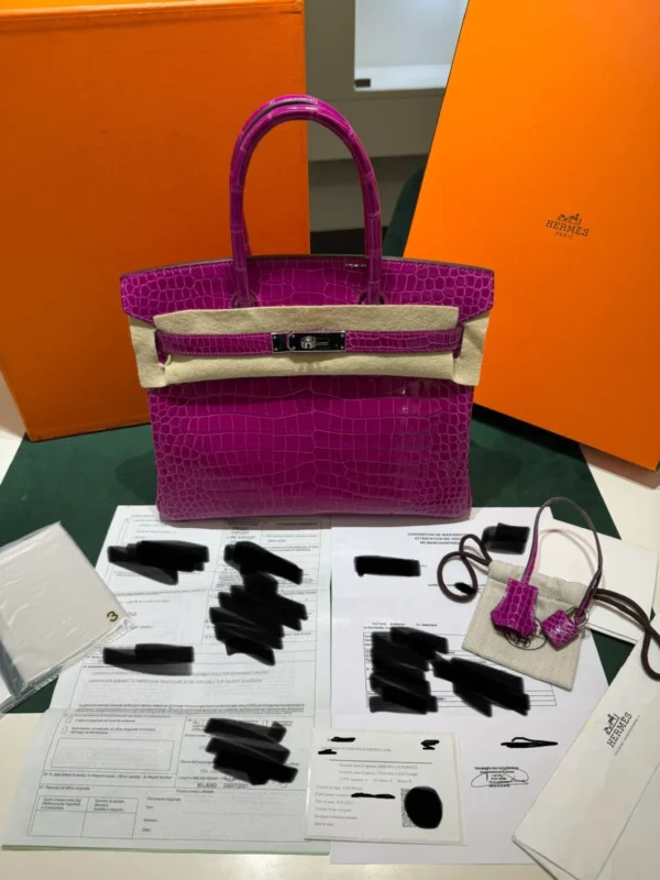 Hermès Birkin 30 CROCODYLUS POROSUS second hand fuxia del 2022 full set top condition hardware in palladio