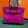 Hermès Birkin 30 CROCODYLUS POROSUS second hand fuxia del 2022 full set top condition hardware in palladio