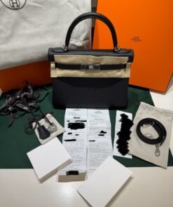 Alternative view of Hermès Kelly 28 retourne NUOVA 2026 seriale G (colore nero) pellame Togo con hardware palladio