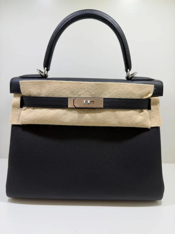 Hermès Kelly 28 retourne NUOVA 2026 seriale G (colore nero) pellame Togo con hardware palladio