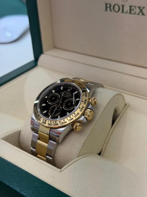 Rolex Daytona Cosmograph del 2017 Italia acciaio oro full set top condition con documenti