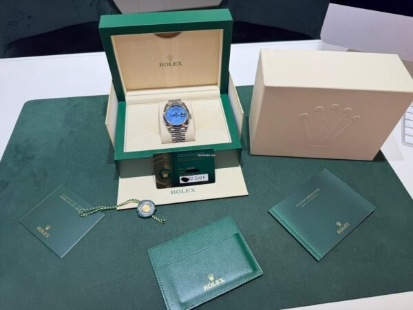 Rolex Datejust 41 41mm NUOVO 2025 Italia Jubilee quadrante blu full set con documenti e scatola