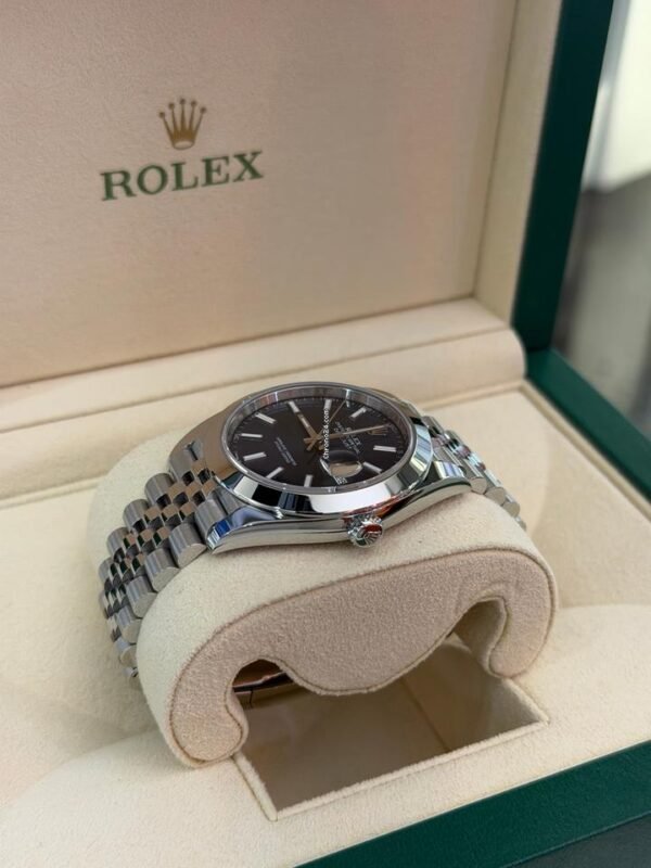 Rolex Datejust 41 41mm NUOVO 2025 Italia Jubilee quadrante blu full set con documenti e scatola