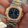 Patek Philippe Nautilus acciaio oro rosa quadrante blu del 2015 full set excellent condition documenti