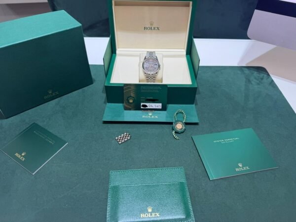 Rolex Datejust 36 Wimbledon del 2025 Italia Jubilee full set excellent condition con documenti