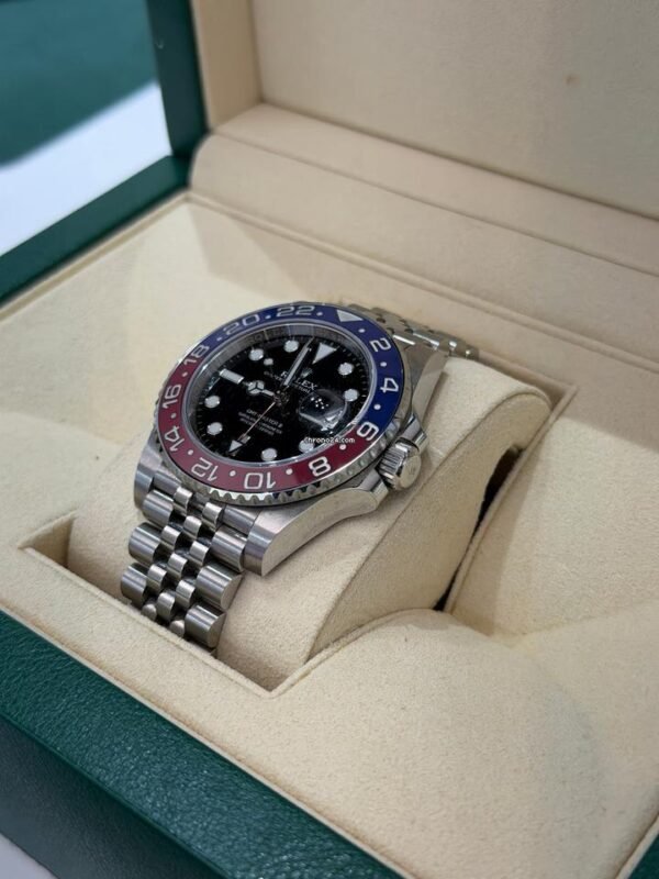 Rolex GMT-Master II Pepsi Mark 1 del 2018 full set top condition con documenti e scatola Rolex