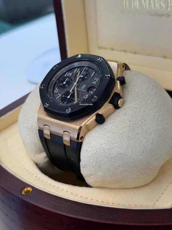 Audemars Piguet Royal Oak Offshore Chronograph rose gold del 2006 gommino full set top condition con documenti