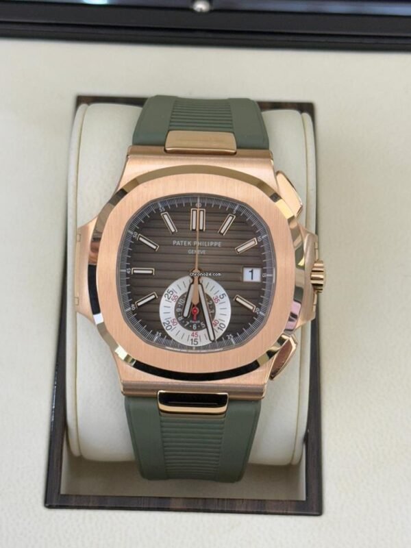 Patek Philippe Nautilus rose gold del 2012 full set excellent condition con documenti e scatola Patek
