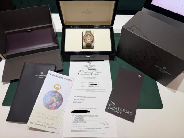 Patek Philippe Nautilus rose gold del 2012 full set excellent condition con documenti e scatola Patek