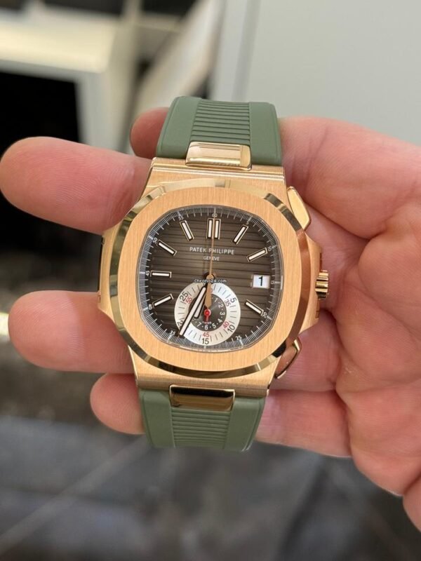 Patek Philippe Nautilus rose gold del 2012 full set excellent condition con documenti e scatola Patek