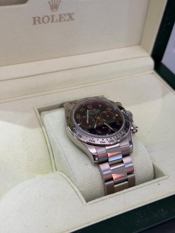 Rolex Daytona oro balck silver racing dial del 2009 Italia full set top condition documenti
