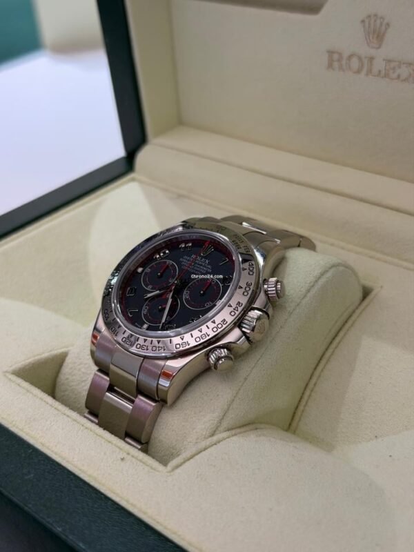 Rolex Daytona oro balck silver racing dial del 2009 Italia full set top condition documenti