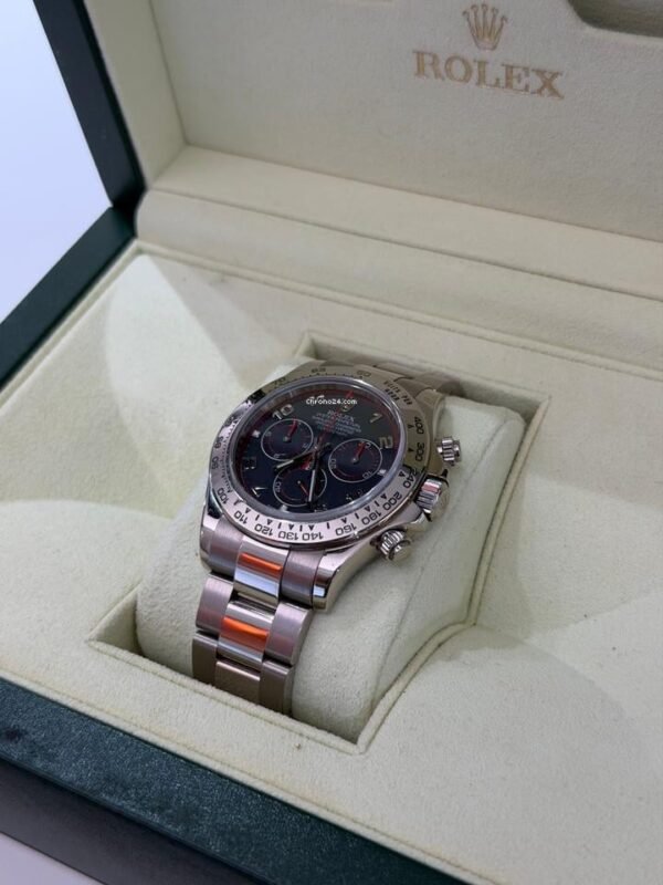 Rolex Daytona oro balck silver racing dial del 2009 Italia full set top condition documenti