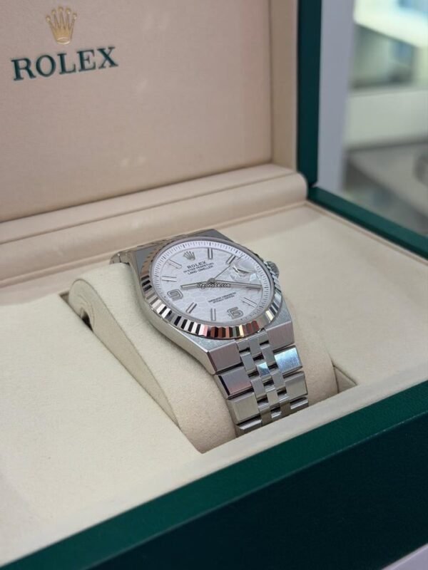 Rolex Land-Dweller 40 NUOVO 2025 full set con documenti e scatola Rolex