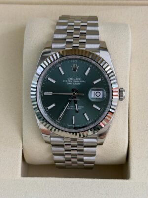 Rolex Datejust 41 NUOVO 2026 Maggio jubilee Green verde menta full set con documenti e scatola