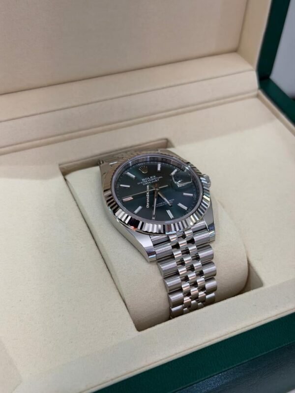 Rolex Datejust 41 NUOVO 2026 Maggio jubilee Green verde menta full set con documenti e scatola
